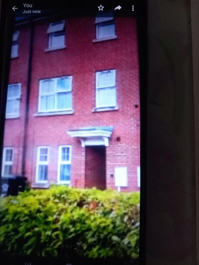 Private Rooms, 2 Showers In 3 Storey Hse, 25 Minutes Walk From Leicester City Centre Esterno foto